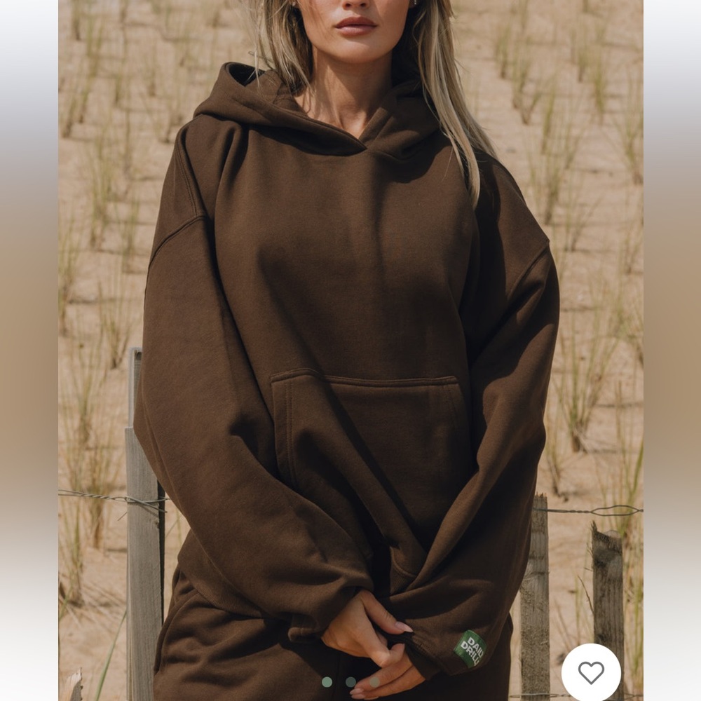 NWT - Daily Drills Oversized Fleece Hoodie - Coco M/L
